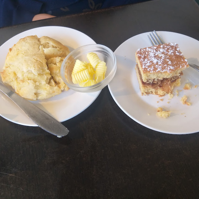 Cheese Scone and Apple Short Cake