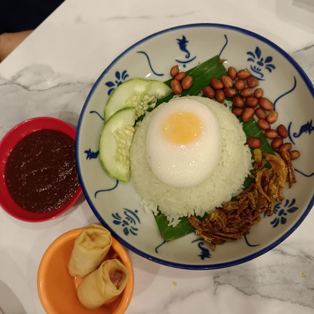 traditional nasi lemak 家乡传统椰浆饭