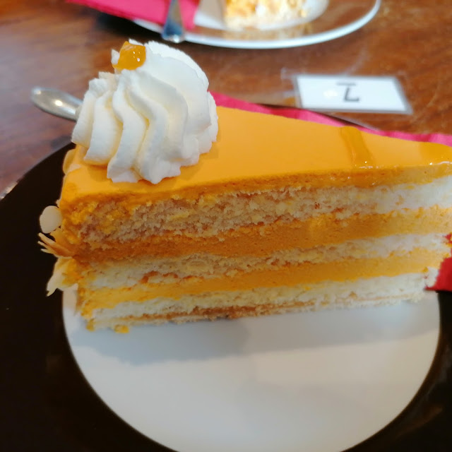 Sanddorntorte