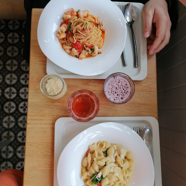 Nudelmacherei 2x Pasta Mit Garnelen Lachs