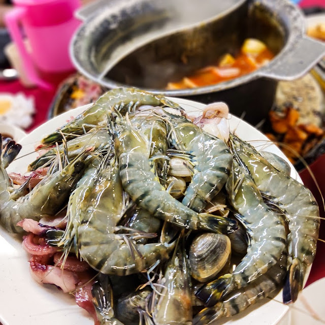 Steamboat BBQ