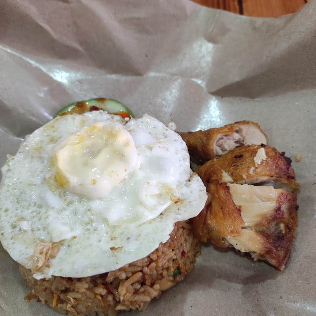 Nasi Goreng Ayam