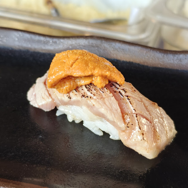Seared Ootoro with Uni Nigiri