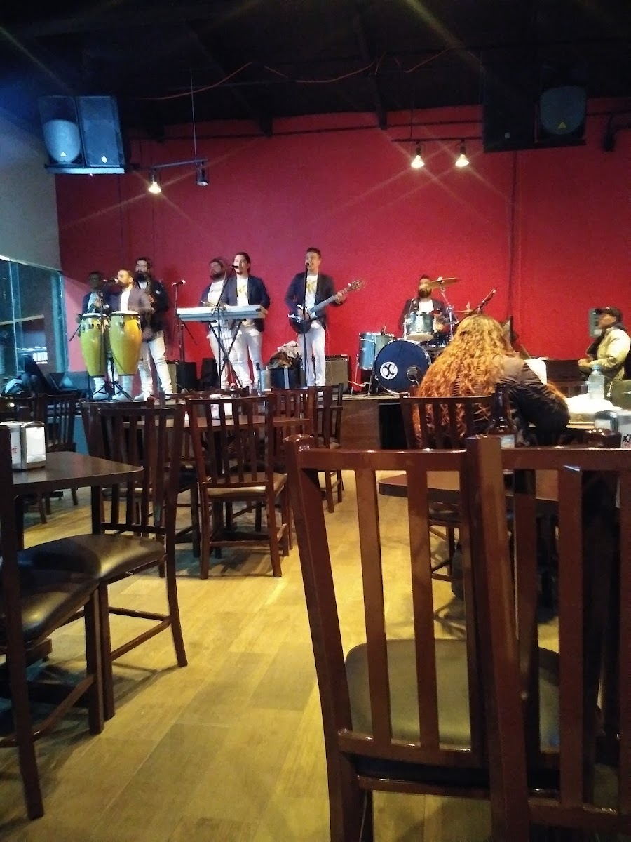 Molino Live & Grill