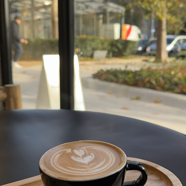 Flat White Y Café Con Leche