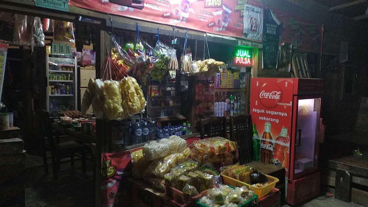 Kedai Tarigan Simpang PT Kat