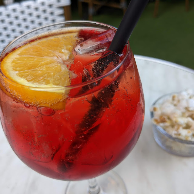 Cocktail Du Moment
