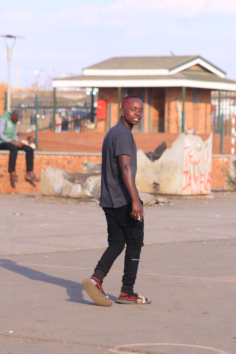 7490 winnie mandela zone 2 1632 tembisa