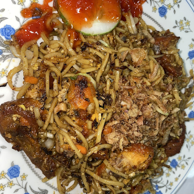Mee Goreng Ayam