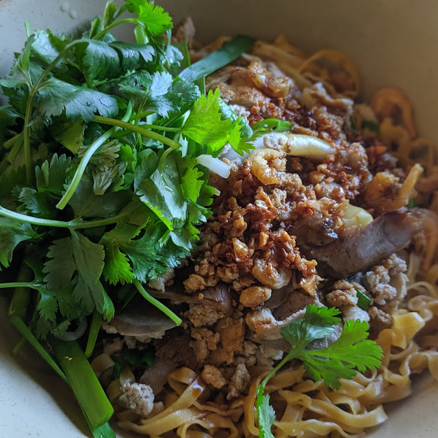 Egg Noodles Chowzhou Style