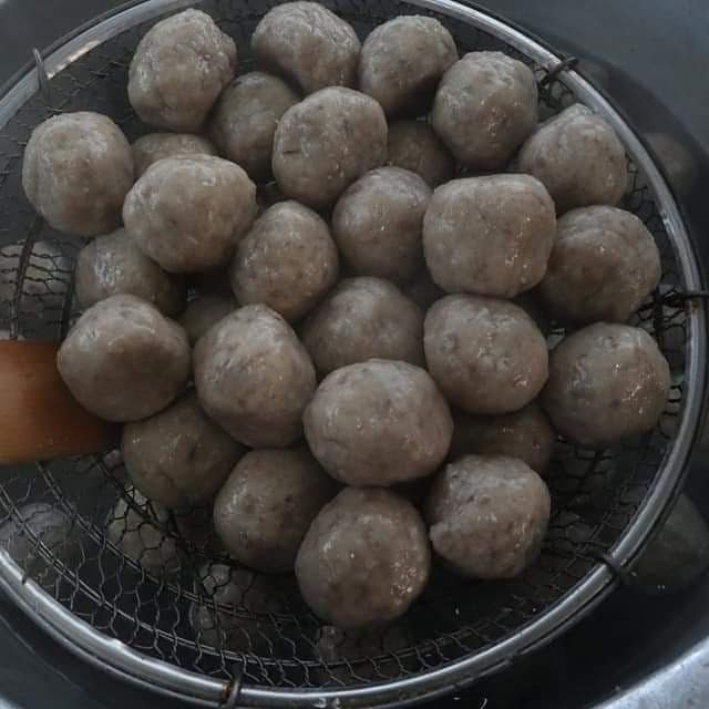 Lekor Cheese Tarik