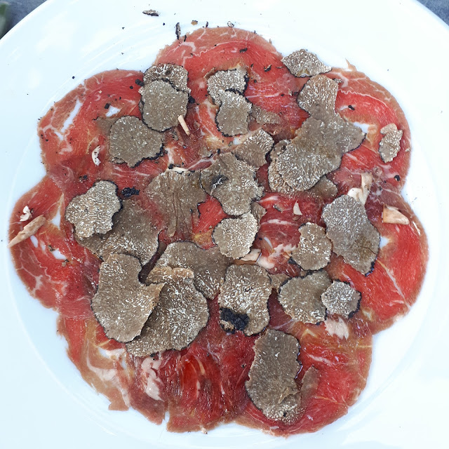 Carpaccio Mit Trüffel