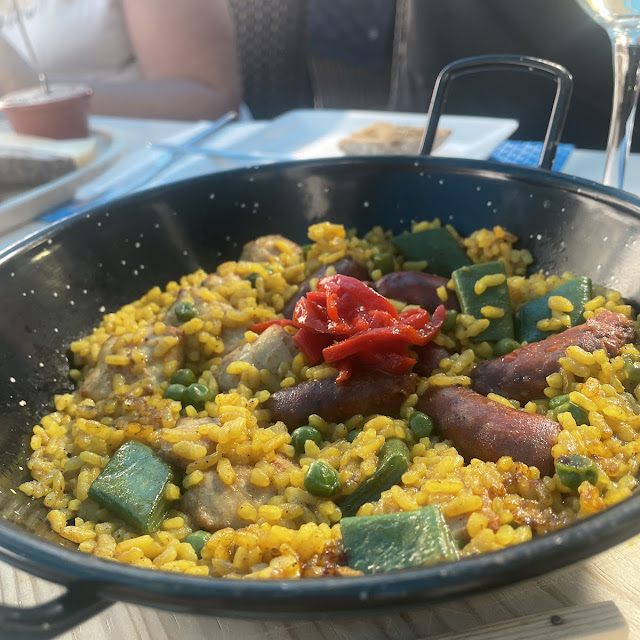 Paella De Pollastre Carn I Especies