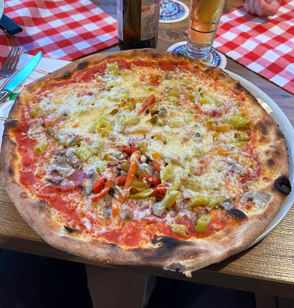 Trattoria & Pizzeria „BELLA VISTA“