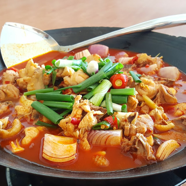 Chicken in a Pot