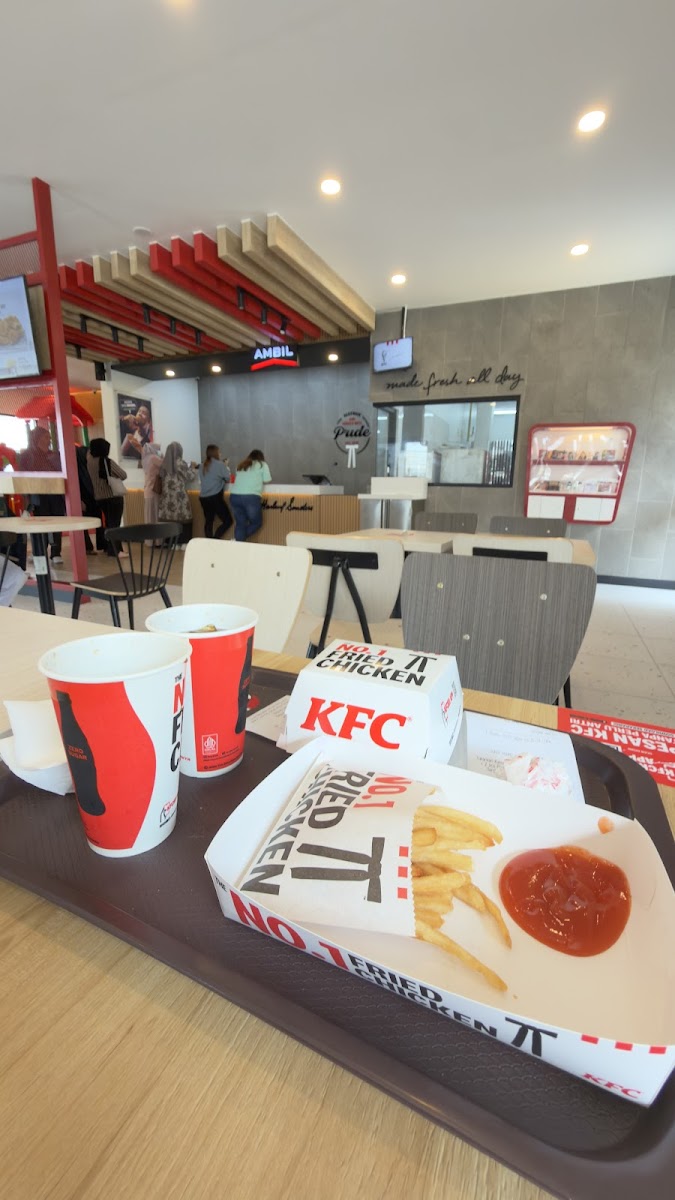 KFC Sumbawa Besar