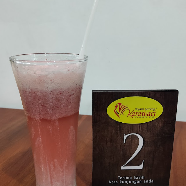 Jus Strawberry