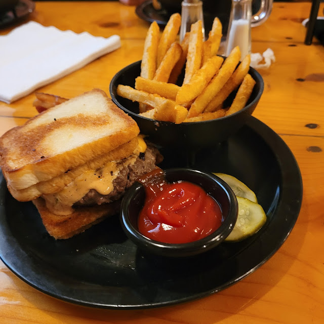 Grilled Cheese Burger
