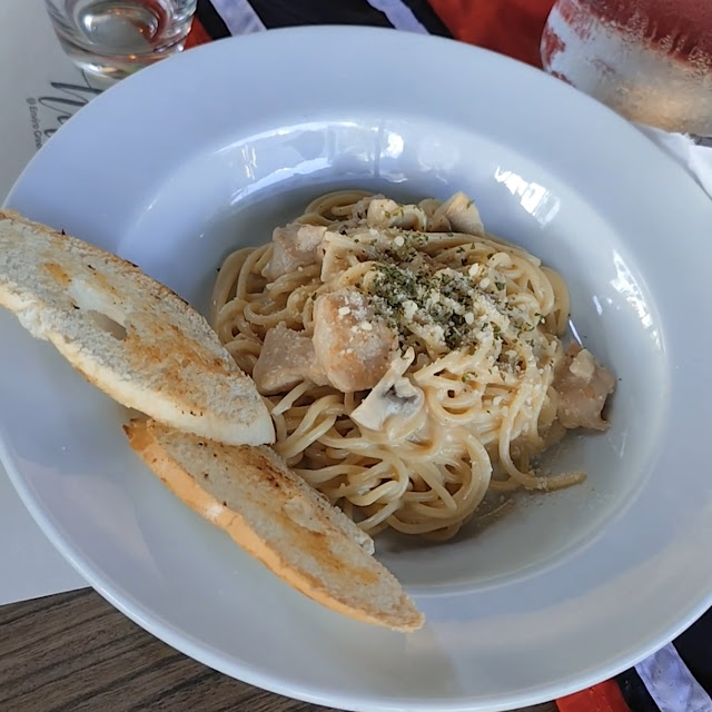 Chicken Alfredo