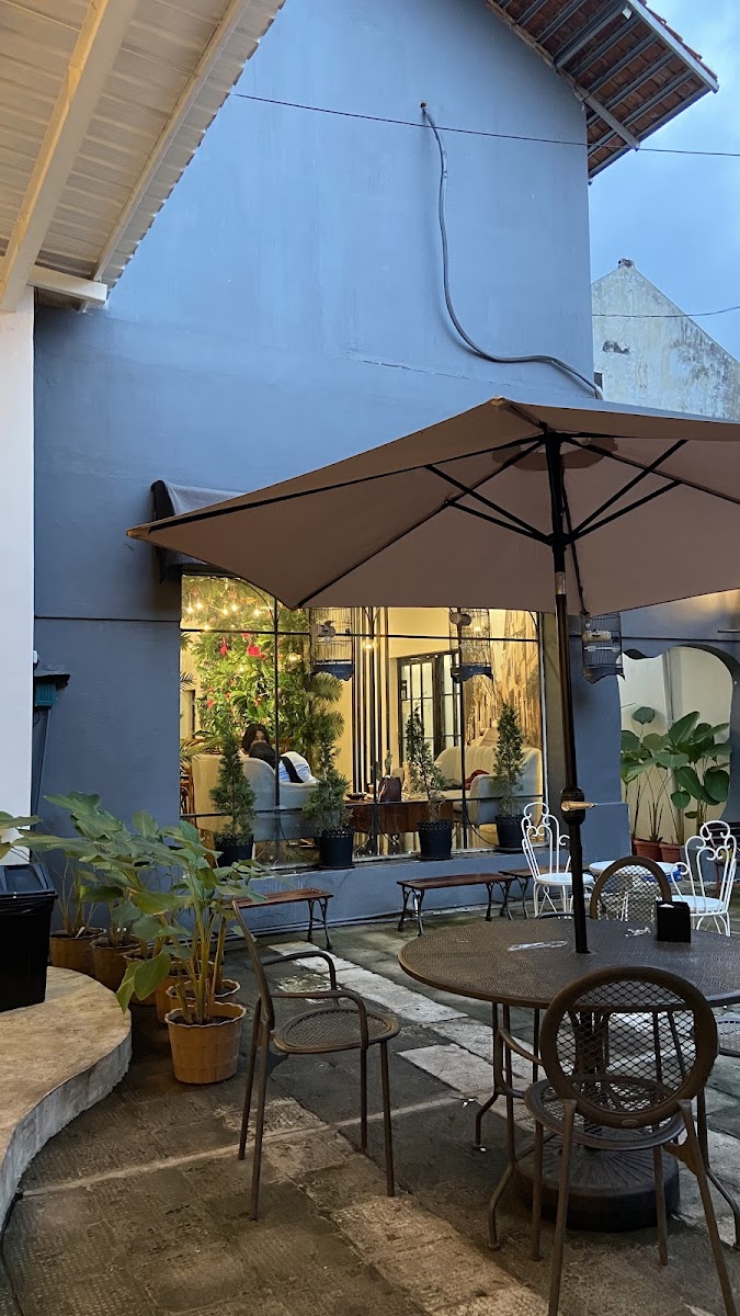 Rose Gelato, Ice Cream & Cafe