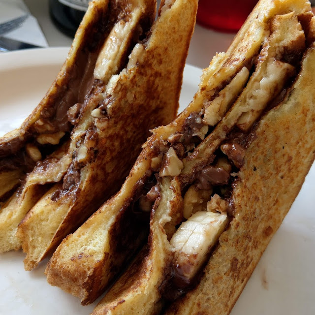 Banana Berry Stuffed French Toast