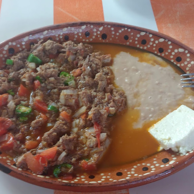 Lengua En Salsa Ranchera