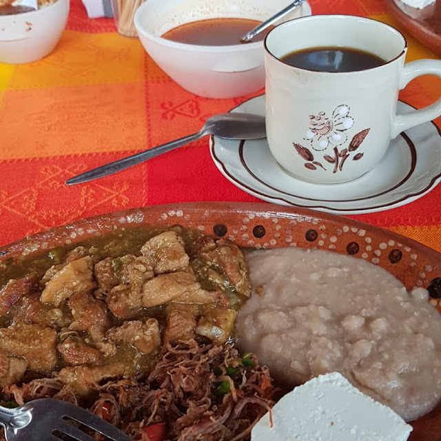 Chicharrón Y Machaca Rancheras Café de Hoya Buenisimo