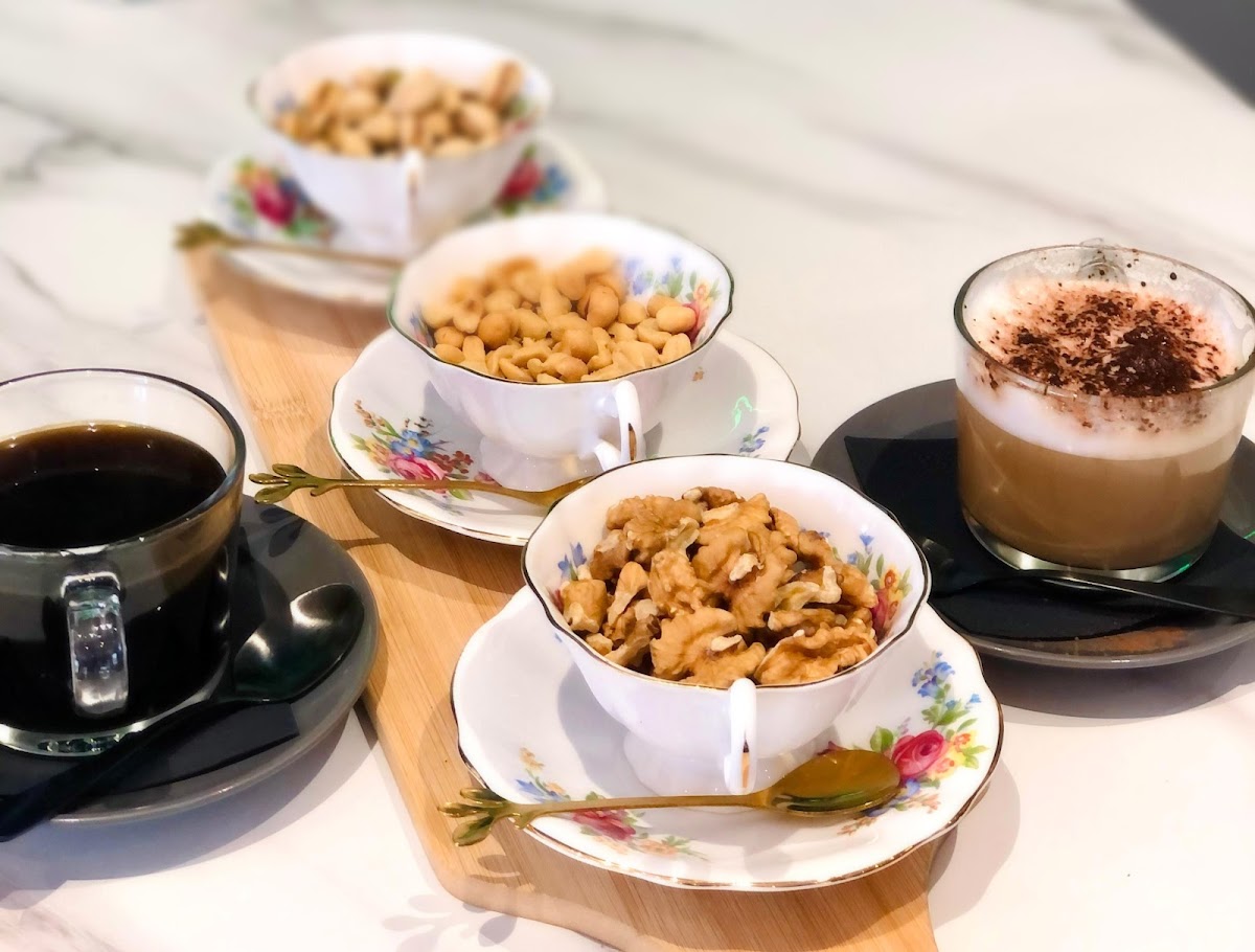 Hever D&R coffee shop