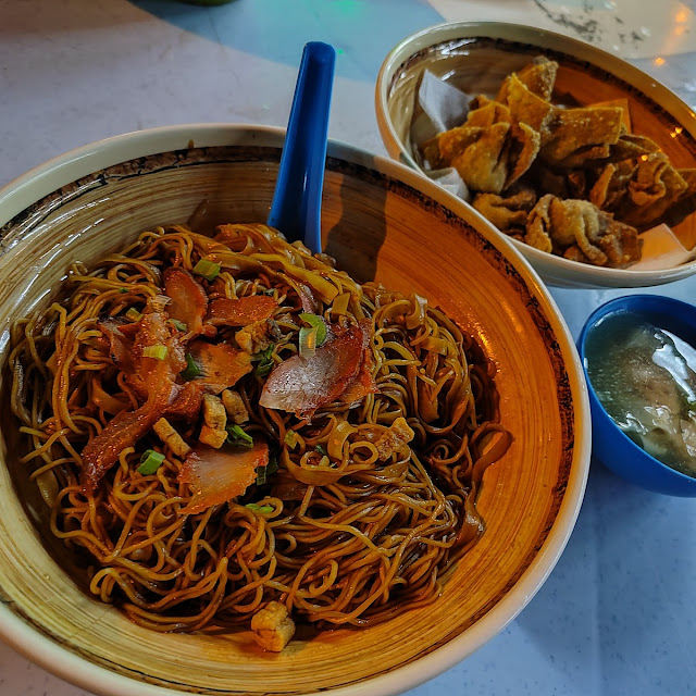 fried mee 炒面