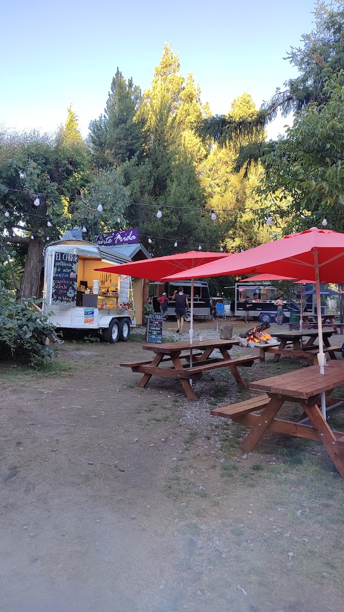 El Carro Café