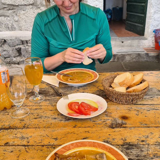 Bohnen Mit Rippen Und Wurst