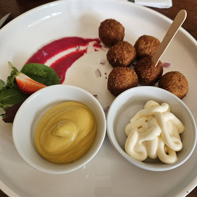 Bitterballen