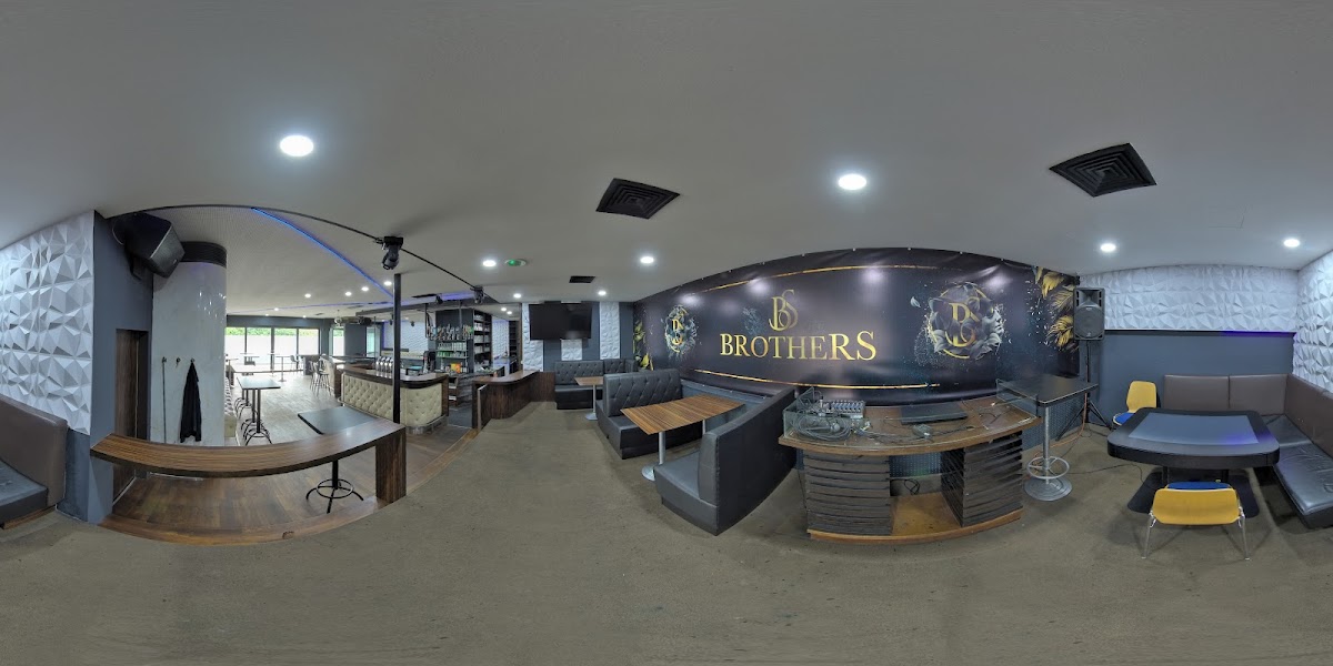Club BROTHERS