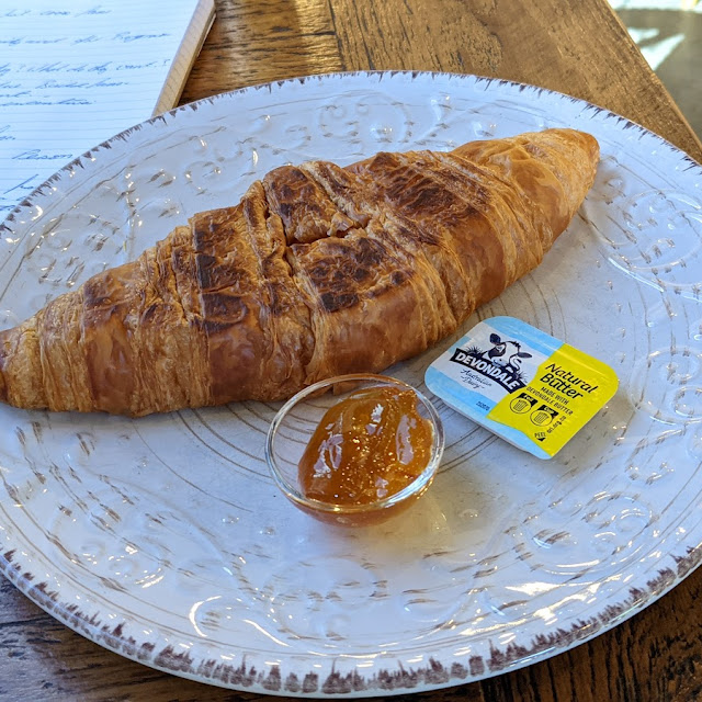 Croissant with Marmalade