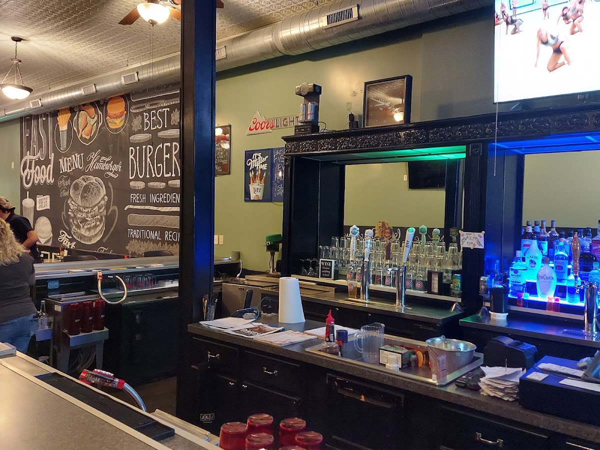 Diamond's Bistro & Gaming