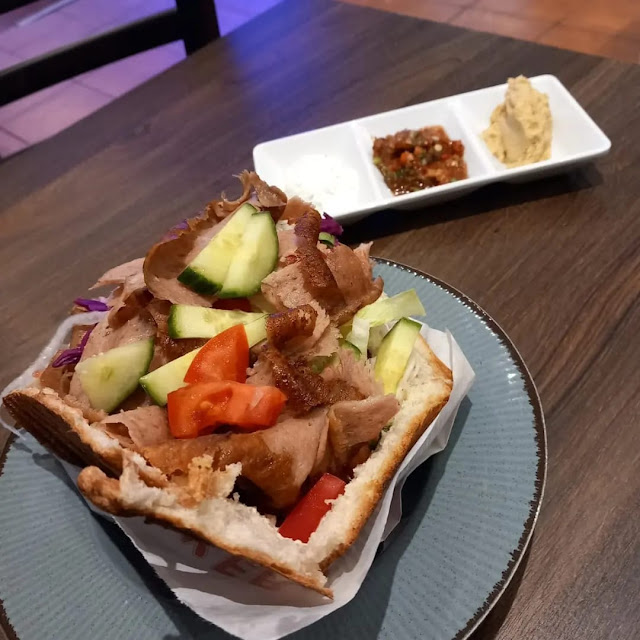 Mola Kebap