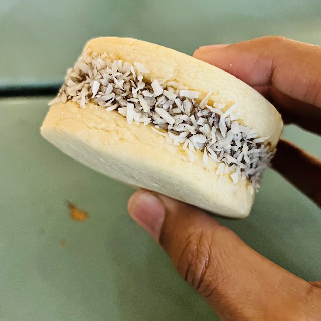 Argentinian Alfajor Maicena
