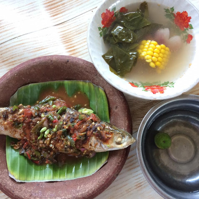 Pecak Bandeng Sayur Asem