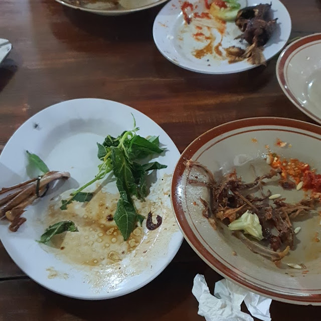 Bebek Bakar
