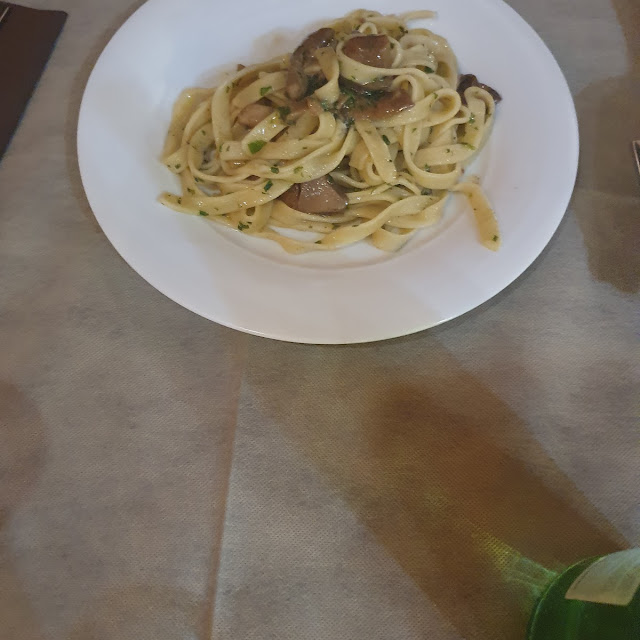 Tagliatelle Con Porcini