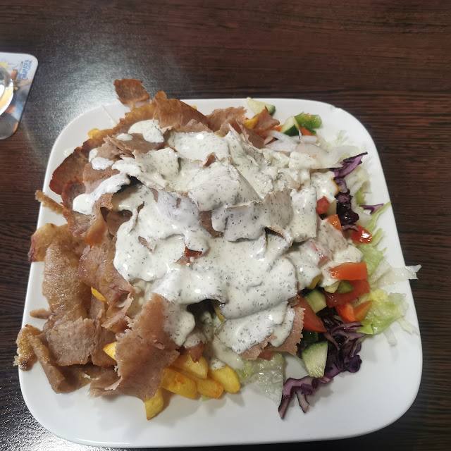 Veganer Dönerteller Mit Pommes