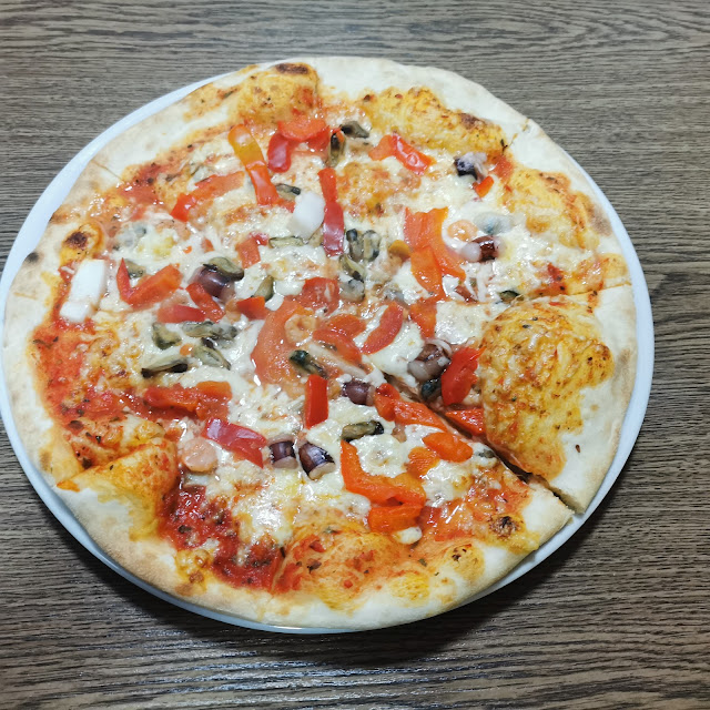 Pizza Frutti Di Mare