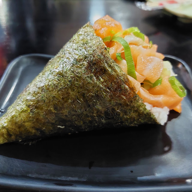 Temaki de Salmão Completo