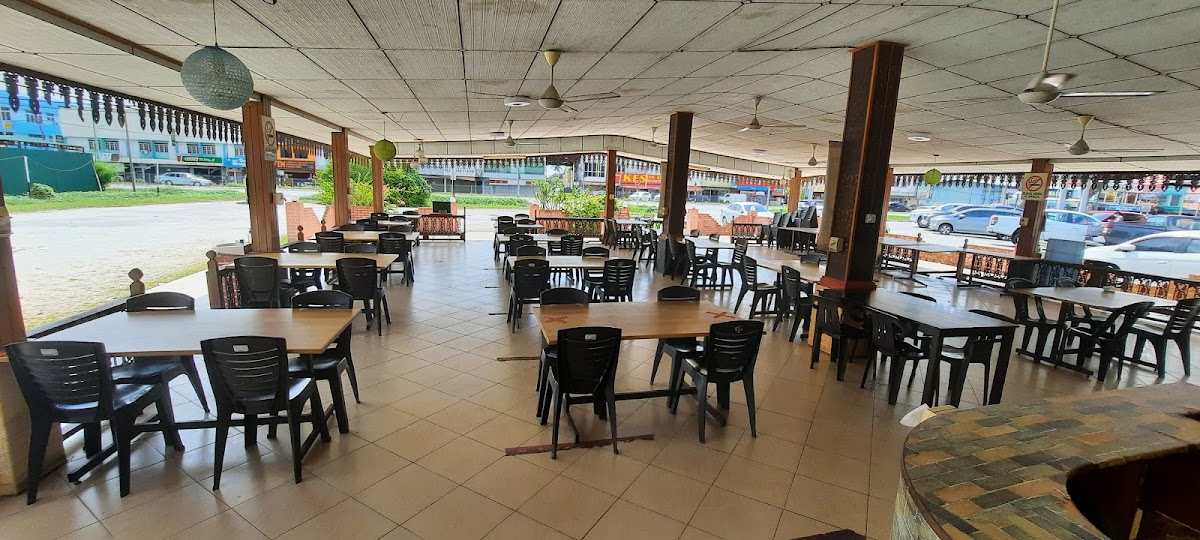 Fauzira Tomyam Seafood
