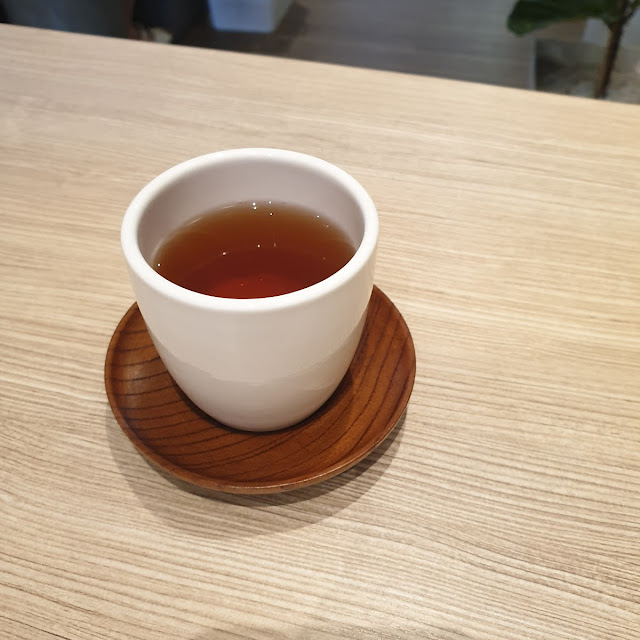 Hot Hojicha Tea