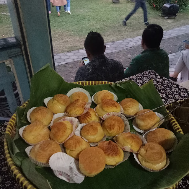 Kue Sus
