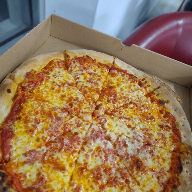 Cheese Pizza