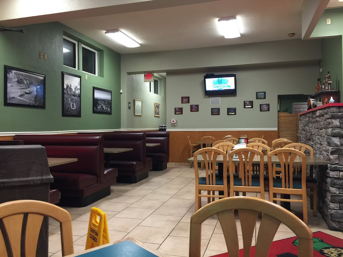 Lorenzo's Pizza