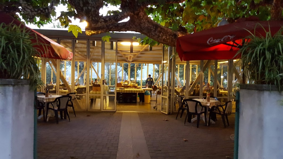 Portovino | Restaurant • Wine & Cocktail Bar