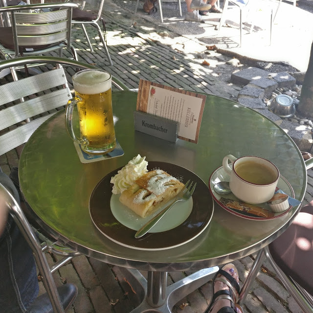 Apfelstrudel